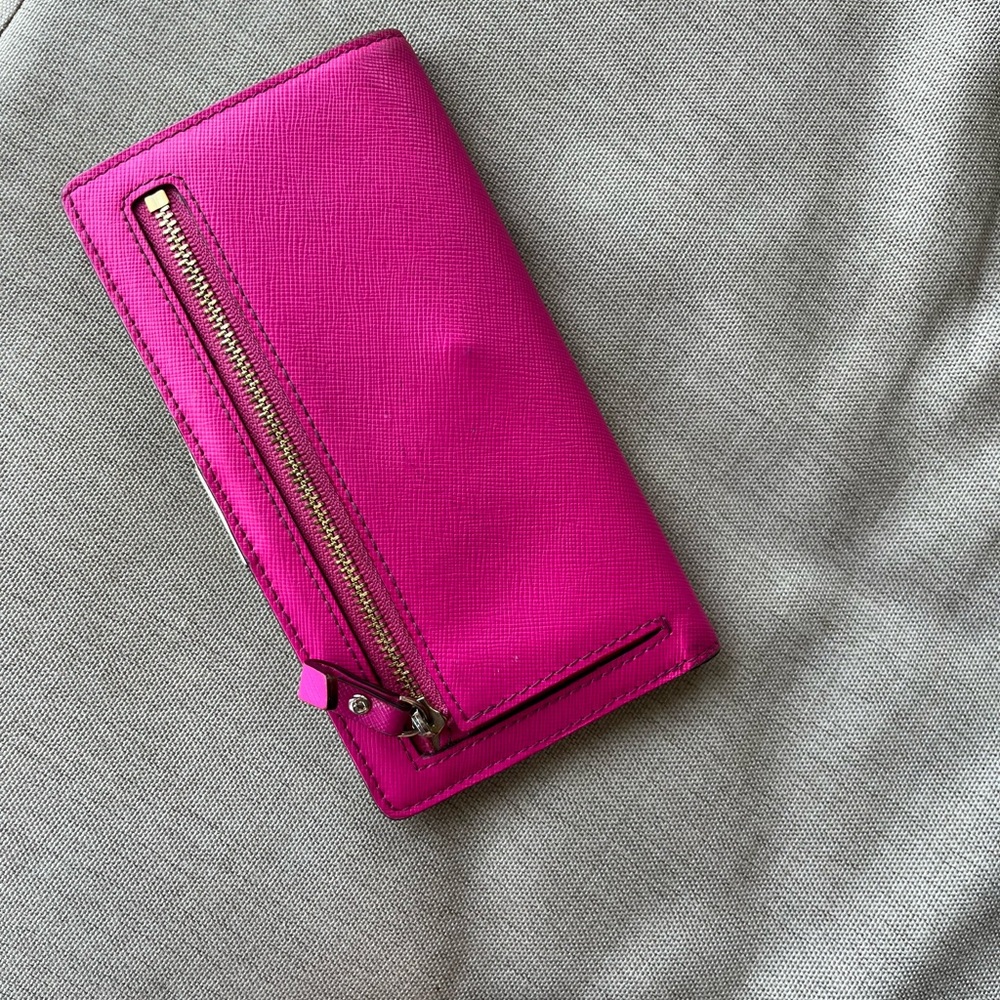Kate Spade Wallet - Picture 4 of 4